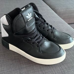 Adidas women Black and White Sneakers